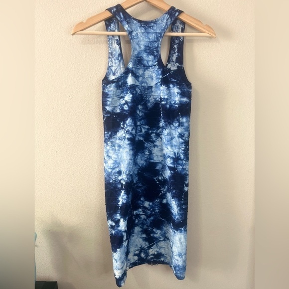 BEBE Tie dye bandage dress Size Small - Picture 6 of 9